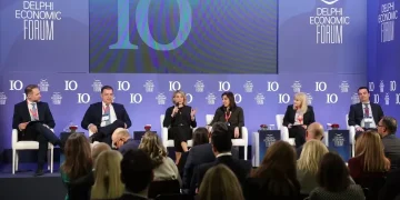 Κ. Καπετανάκη: Πιέσεις στα κεφάλαια των εταιρειών από τη δασμολογική πολιτική του Τραμπ