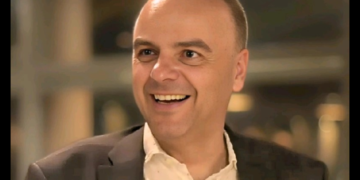 Ο Γ. Καραγιαννάκης Διευθυντής Ανάπτυξης Δικτύου στην COVER Insurance.