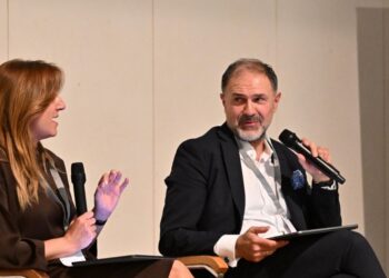 Σε 400 φοιτητές μίλησαν για την ασφαλιστική αγορά Ε. Παπασπυροπούλου και Κ. Σεμερτζόγλου