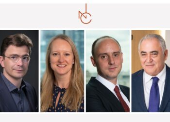 Συζήτηση στο NatCat Summit για την ασφάλιση και τη βιωσιμότητα των επιχειρήσεων