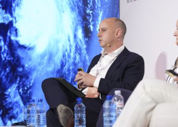 A. Alabaster: Η ασφάλιση υποστηρίζει την ανθεκτικότητα, αλλά δεν την υποκαθιστά