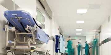 Ήρθε η ώρα να μιλήσουμε ανοιχτά για τις αυξήσεις στα ασφάλιστρα Υγείας