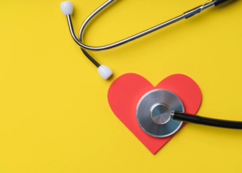«Προλαμβάνω»: Πρόγραμμα δωρεάν καρδιολογικών εξετάσεων για 5,2 εκατ. πολίτες