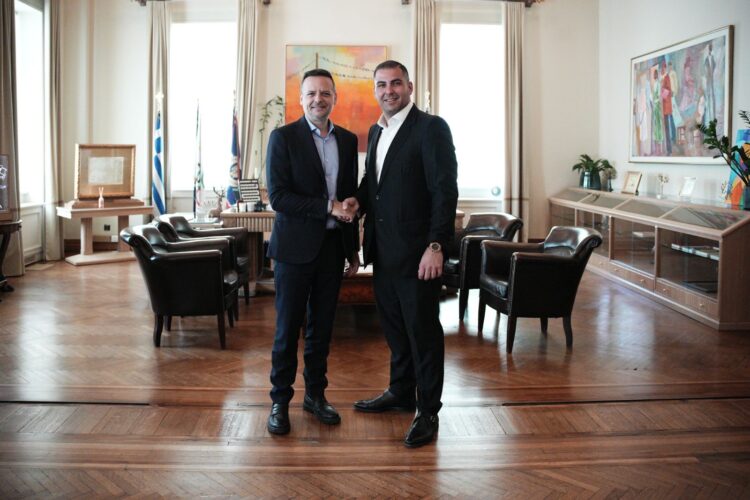 Δωρεά της MEGA BROKERS στον Ξενώνα Κακοποιημένων Γυναικών του Δήμου Αθηναίων