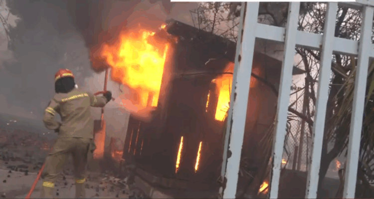 Πυρκαγιές: Με προσωπικό ασφαλείας οι ασφαλιστικές εταιρείες