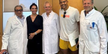 Το ΙΑΣΩ Γενική Κλινική δίπλα στον E. Καραλή