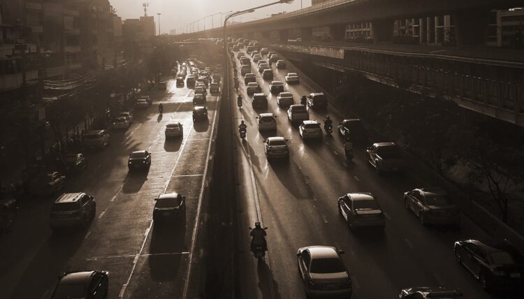 Ανατιμήσεις έως 10% στον κλάδο ασφάλισης οχημάτων