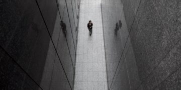 Γιατί ο ασφαλιστής δεν είναι «πωλητής συμβολαίων»