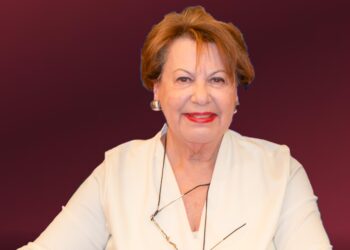 Το συγκινητικό μήνυμα της Δ. Λύχρου για τον κύκλο που “κλείνει” στην ΕΕΑΕ