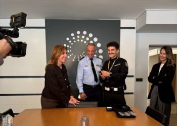 H ΕΑΕΕ στηρίζει και φέτος τη Διεύθυνση Τροχαίας Αττικής με δωρεά αλκοολομέτρων