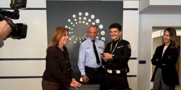 H ΕΑΕΕ στηρίζει και φέτος τη Διεύθυνση Τροχαίας Αττικής με δωρεά αλκοολομέτρων