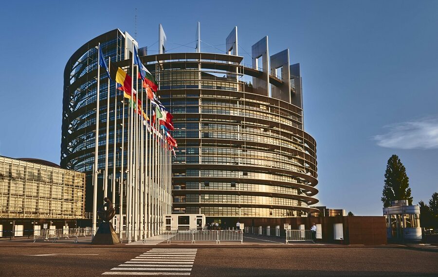 Ασφαλιστικές στην ΕΕ: “Παγώστε” την οδηγία για την εξυγίανση εταιρειών