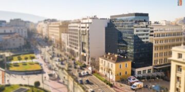 Τι σηματοδοτούν οι στελεχιακές ανακατατάξεις στην Eurolife FFH 