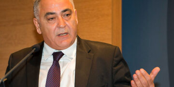 Άμεση παρέμβαση ΤτΕ – κυβέρνησης  για τις αθέμιτες πρακτικές σε ασφαλίσεις