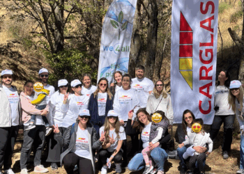 Carglass®: Μεγάλη Συμμετοχή στη Δράση Δεντροφύτευσης στην Πεντέλη σε Συνεργασία με την We4all