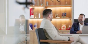 9+1 λόγοι για να συνεργαστείς με την allsafe