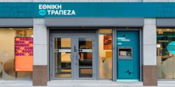 Απάτες εκβιασμού με «χάκερ», «αστυνομικές αρχές» και «πληρωμένους δολοφόνους»