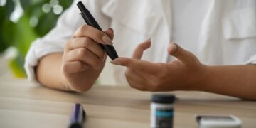 Διαβήτης: Πώς αυξάνεται ο κίνδυνος για βλάβες & ακρωτηριασμό;