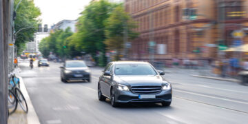 Στις 196.584 αυξήθηκαν τα ανασφάλιστα οχήματα