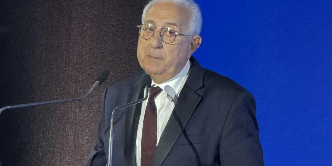 Cyber Knife: Βάζει στο στόχαστρο όγκους και τους ακτινοβολεί με ακρίβεια κάτω του χιλιοστού