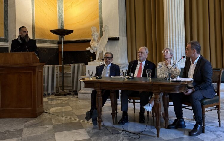 Blue light Vs red light και πώς επηρεάζουν τη μακροζωία