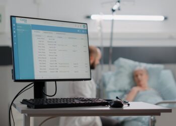 Πρόταση από την ΕΑΕΕ για την οργάνωση νέου νοσοκομείου καταρτίζει η Grant Thornton