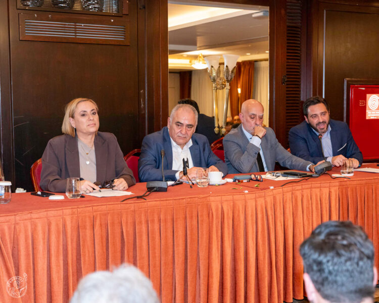 Ανακοίνωση του ΕΕΑ για τη μείωση των προμηθειών και τη νομική γνωμοδότηση