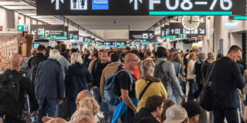 Το ΕΚ υπέρ της αποζημίωσης για πτήσεις με 3ωρη καθυστέρηση