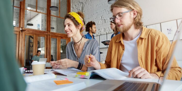 H νέα εργασία Το ΑΙ και η “πόλη των 15 λεπτών” επιλέγει η επόμενη γενιά εργασίας