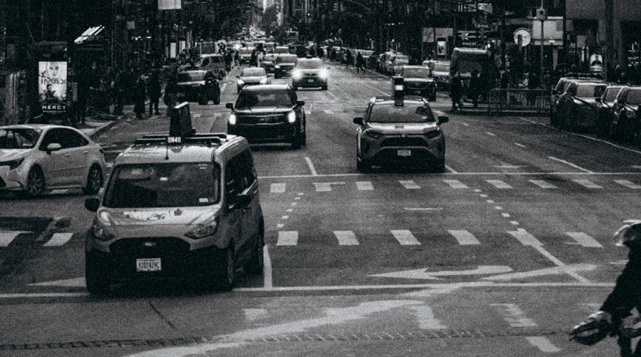 Από 20,3 εκ. στα 8,2 εκ. οι αποζημιώσεις για τα ανασφάλιστα