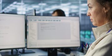 Διαλειτουργικό σύστημα θα “ελέγχει” τα ασφαλισμένα κτίρια και οχήματα για φυσικές καταστροφές