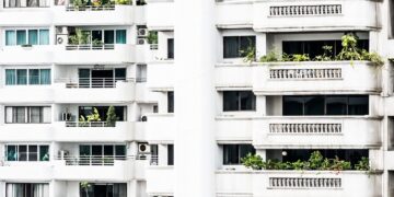 Ξεκίνησαν οι μειώσεις ΕΝΦΙΑ στα ασφαλισμένα σπίτια: Τι πρέπει να ξέρετε