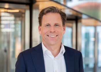 ΝΝ: Θετική πορεία σε Ελλάδα, Πολωνία, Σλοβακία και Ρουμανία