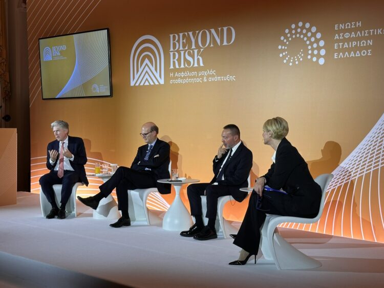 10 εκατ. ευρώ επιστρέφουν κάθε μέρα οι ασφαλιστικές στην κοινωνία