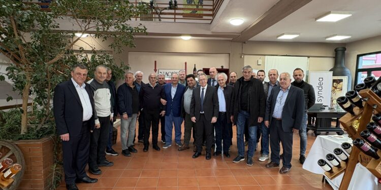 Συνάντηση της SYNDEA με συνεταιριστικούς φορείς στη Νάουσα